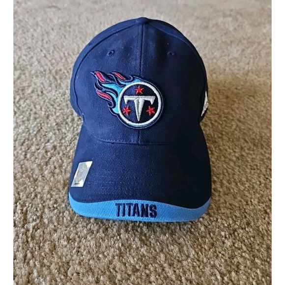 Tennessee Titans NFL Vintage Adidas Strapback Cap Hat - Blue- NWT - Picture 1 of 5